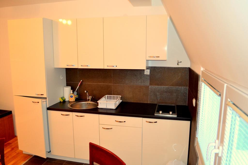 Apartments Elena Ohrid Extérieur photo